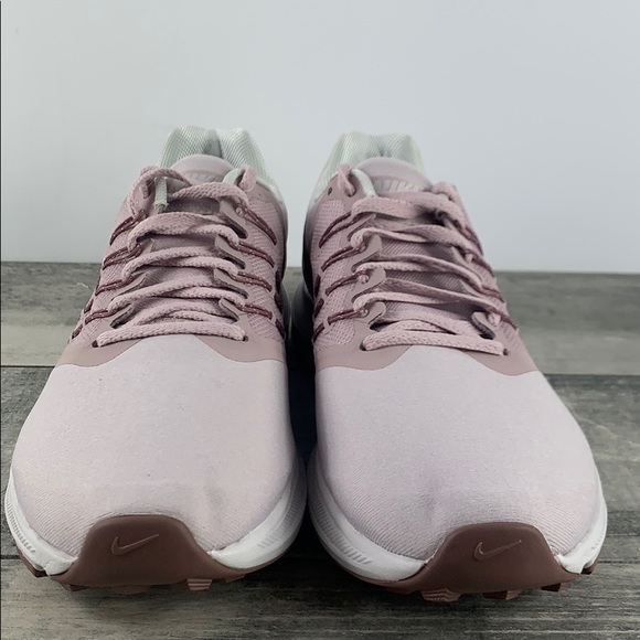 nike run swift pink